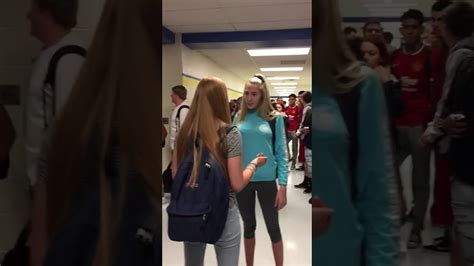 OP Fight! Chole Vs Amanda (two white girls argue) girls fight 2018.